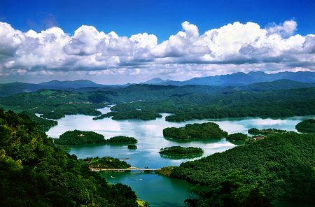 流溪河国家森林公园、新丰云天海温泉、白水寨“中国第一瀑布”2天游