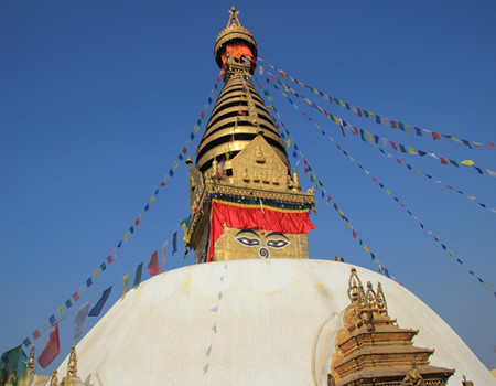 L;尼泊尔8天7晚徒步轻奢体验之旅（广州往返）